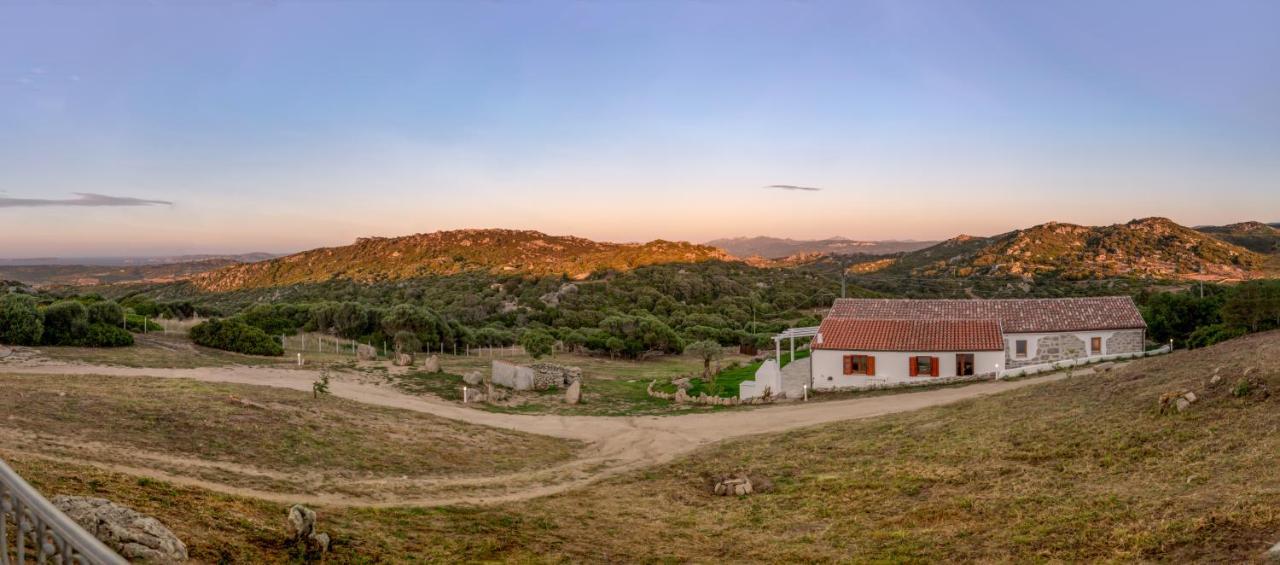 La Casa Di Memmi Suites & Rooms Santa Teresa Gallura Εξωτερικό φωτογραφία